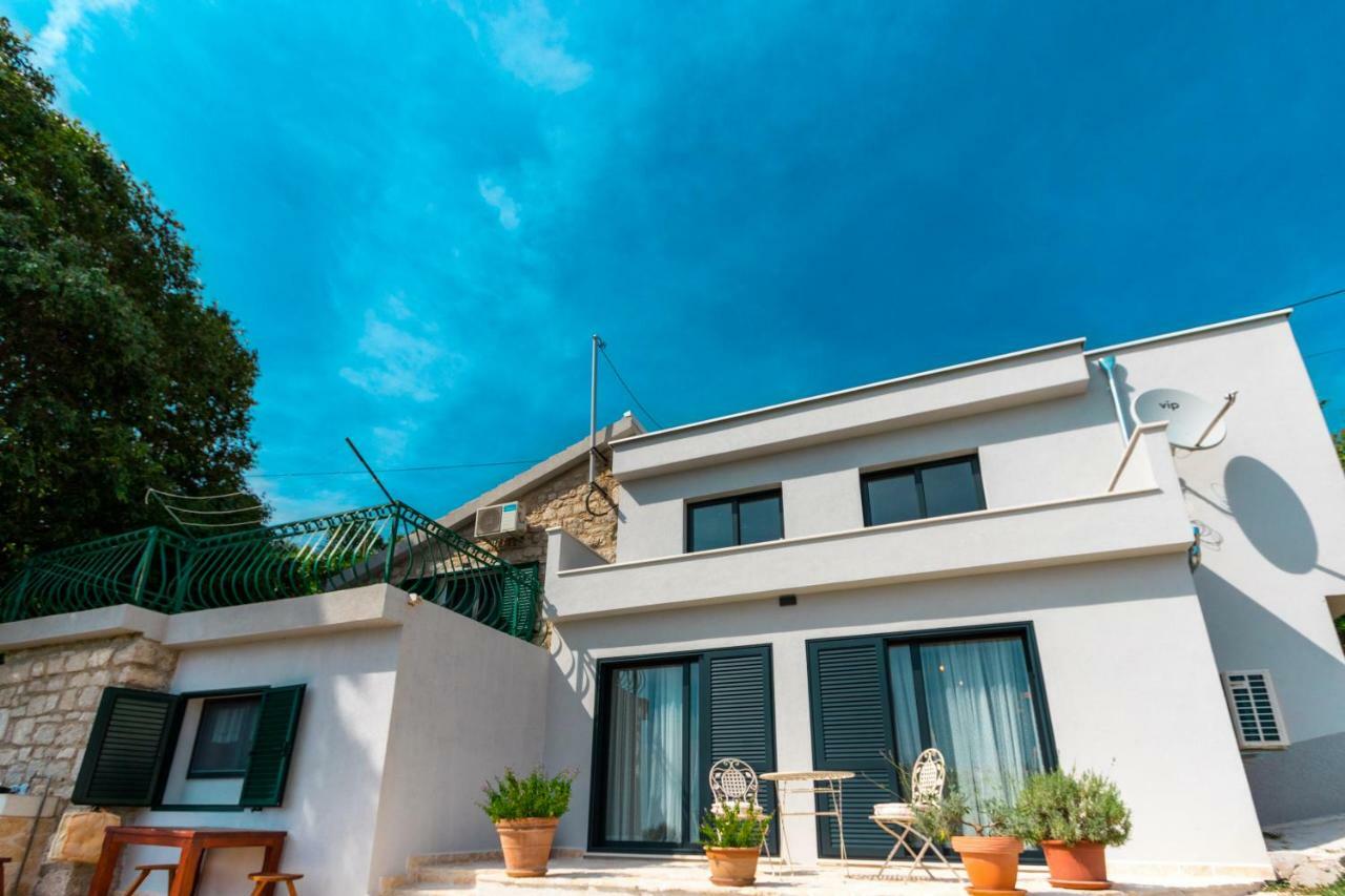 Villa O'Zrna Klis Esterno foto
