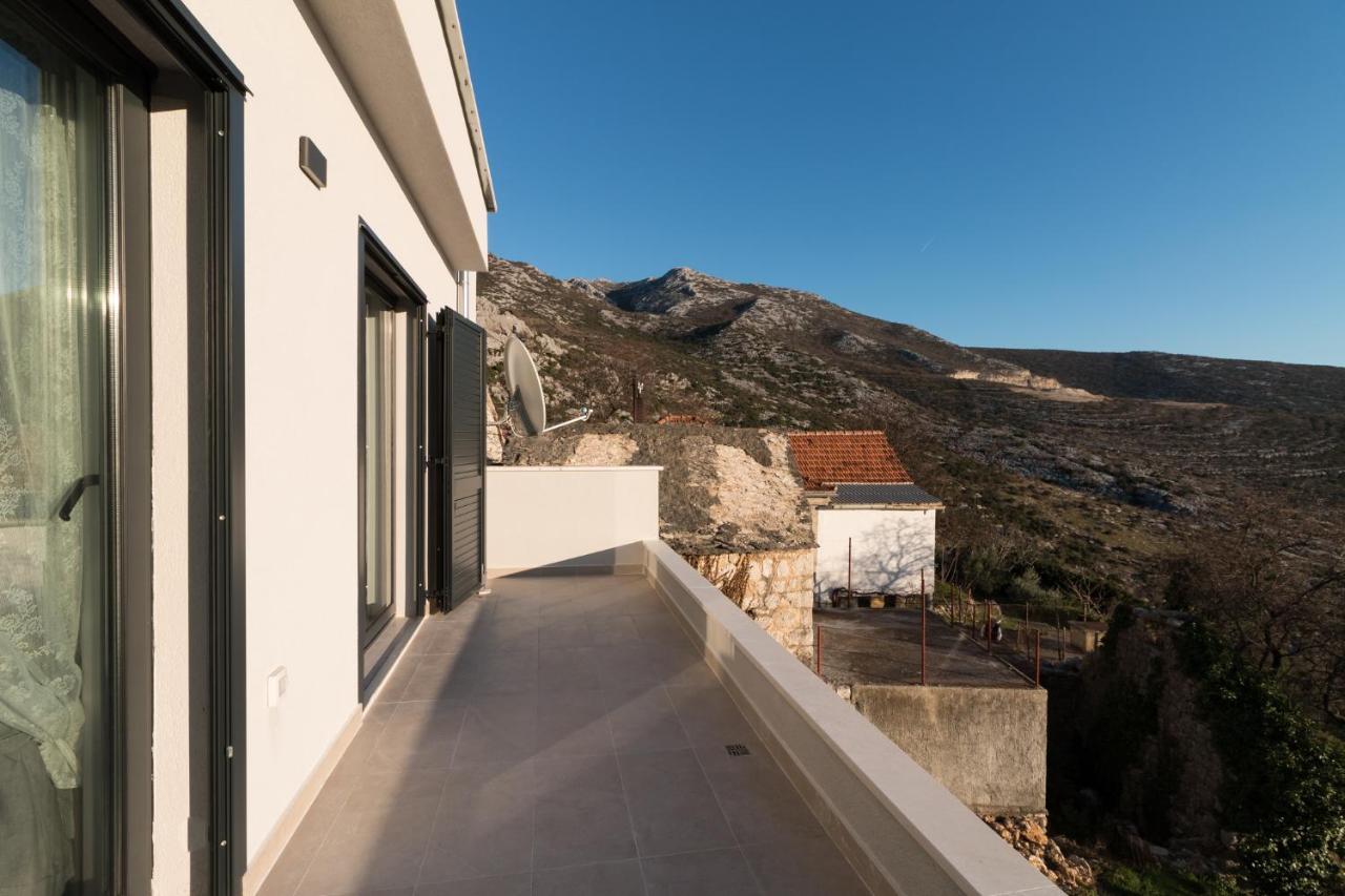 Villa O'Zrna Klis Esterno foto