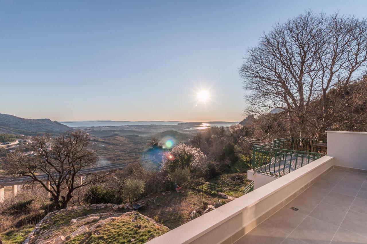 Villa O'Zrna Klis Esterno foto